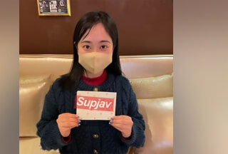 FC2PPV 3913404 【番外編】顔と乳のギャップがエロい田舎っ子20歳。肉棒の押し寄せる快感に顔をぐちゃぐちゃにしながらイクイク連呼→腹上射精。 [有]