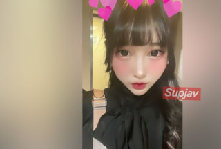 FC2PPV 3895260 ZIP特典有【無】かわいいS級 地下アイドル メイド スレンダー ひな 20歳に正常位で中出し 8作品目【サカイ】