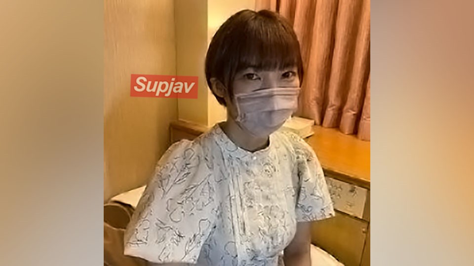 FC2PPV 3988843 【ハメ撮り・中出し】わがこを保育園に預けている間に、生活費の為に脱ぐことになった人妻は予想外の中出しで放心