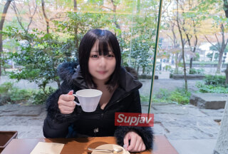 FC2PPV 4070969 【巨乳・18歳】Gカップの秋田美人。ツルツル肌でのパイズリ最高＋生中出し。