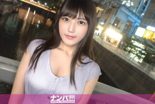 200GANA-2974 マジ軟派、初撮。 2002 【黒髪×巨乳×美人】キスをしただけでパンツに染みをつけるほどの愛液を出す美女。挿入をすると、徐々に大きな喘ぎ声をあげる美女。絶頂を繰り返し、シーツの裾をつかみ身体をよじらせる美女。そんなエロ過ぎる美女に精子を搾り取られました。