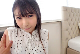 SIRO-5210 【内定おめでとう！】【清楚系で照れ屋な乙女】就職する前にずっと憧れだったAVに出たい！と応募してきた黒髪美少女の上目遣いフェラは必見！ 【初撮り】ネットでAV応募→AV体験撮影 2103