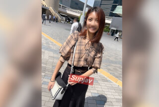 FC2PPV 4323783 ※初回数量限定※★ぼ乳が飛び出る「Bカップ」貧乳むすめ★ちはる・21歳★愛汁まみれのスケベまんこに濃厚精子を大量発射しました [有]