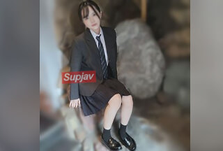 FC2PPV 家庭的な色白ポニテと卒業旅行・せーふくで中出し浴衣でもう一度…