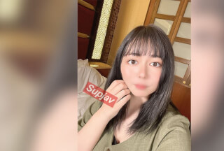 FC2PPV 4373678 【神乳Iカップ×剛毛】ゆるふわ大学生えりちゃん♡圧倒的な爆乳をご覧ください。※超豪華特典付きパイズリ発射＆アナルほぐしシーン♡