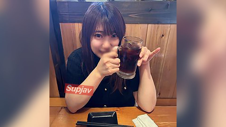 FC2PPV 【#119初顔出し】初撮影！！十数年ぶりに会う幼馴染が爆乳Iカップになってたので、昔を思い出しながら、禁断の激エモSEXしたら中だししちゃいました