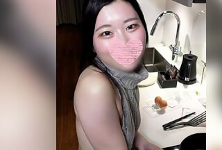FC2PPV 4414334 Limited Time Price [No] Sweet Gonzo With Hatachi Minato-Chan. I Mercilessly Creampie My Innocent Girlfriend Who Is Waiting For Me By Cooking Her Food And Keeping Her Pussy Moist With Fcuk On Her Neck. Includes Bonus Video