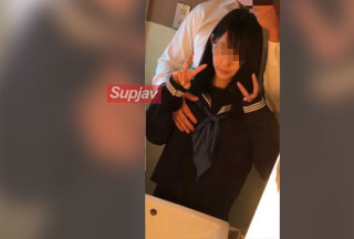 FC2PPV 4510058 （限定商品）下校の彼女とまさかこんな流れになるとは思ってませんでした。。。