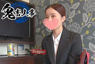 FC2PPV 4547494 【本日迄2980pt→1490pt！】就活準備に励むスレンダー美女が年上男性に敏感なカラダを触られおまんこが鬼濡れ！？快感に溺れて全てを委ねてしまう濃密生セックス♡