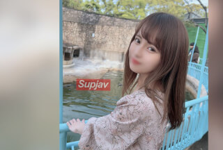 FC2PPV 4552433 Face Revealed!! 3 Days Only! A Petite And Cute Receptionist Who Can’t Forget The Pleasure That Has Soaked Into Her Body Shows Off Her Masturbation In Public… She Has Very Little Experience With Men, So We Push Aside Her Thick, Pubic Hair And Cum Inside Her Wet Genitals!!