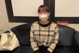 FC2PPV 4568442 A 26-Year-Old Graduate Student At An Elite University. A Beautiful Woman With An Unusual Background Is Made To Cum Hard And Is Creampied With A Nail-Driving Piston That Puts All Of Her Weight On Her. [cen]