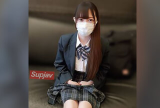 FC2PPV 4572297 色白美乳の卓球◯。お泊り未経験の未処理陰毛まんこの子宮奥に中出し。
