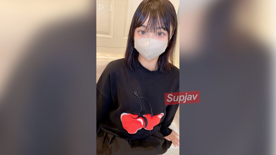 FC2PPV 4591932 【预发布】偶像脸蛋完美眼睛，遇到麻烦也能找到工作。我被要求脱掉衣服，因为我被告知…… [有]