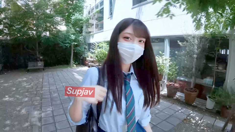 FC2PPV 4616461 [Genuine Unedited Beauty] A Super Orthodox 18-Year-Old Beauty Who Is "Flooded With Agency Scouts" Is Creampied Twice In A Row Without Pills. She Appears In A Uniform. Rare Footage Of About 90 Minutes Of High-Quality Footage. [cen]