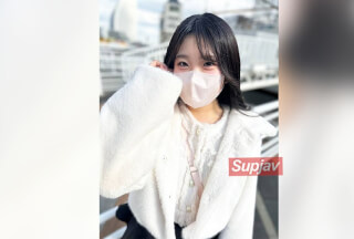 FC2PPV 4617242 【初拍】天生魅力学年偶像♥天真烂漫盒装女儿高楼窗边曝光玩法多次达到高潮！！浓稠精液两次喷射在阴道深处♥