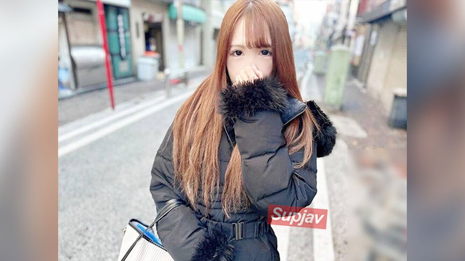 FC2PPV 4633282 I Called Out To A Slender Beauty Who Is A First-Year Beauty Salesperson On The Street And Took Her To A Hotel♡ Her Abs, Which She Trained In Sports, Twitched As The Old Man’s Dick Thrust Into Her, "Ah Ah ♡"