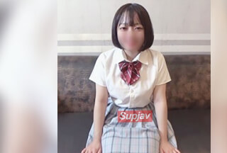 FC2PPV 4636513 Two Consecutive Sexual Acts Without A Break With 18-Year-Old Shizuku-Chan, A Simple Girl With Hidden Big Breasts Who Still Has Natural Pubic Hair. She Is Creampied By A Man More Than Her Age And Made To Pregnant In Large Quantities! Insemination Action That Makes Pregnancy Inevitable! Bonus: Natural Beauty Big Breasts Titjob Sandwiched Cumshot!