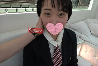 FC2PPV 4621874 【無・個撮】初々しい透明感のある地味子ちゃんに大人のHを教えます！/制服コス【特典で高画質】