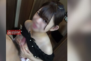 FC2PPV 4688806 【第三章／中出し＆ぶっかけ４発射】国宝級の色白美巨乳が青春の思い出作り。輝く魅惑のカラダに４発射。