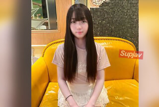 FC2PPV 4692815 【ぱ完全顔出し】人見知りのギリ合法の“ガチで**”の19歳コンカフェ嬢。乳首でイキ狂い剛毛びっしりマ○コに特濃中出し。