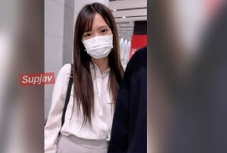 FC2PPV 4693525 【ぱ.月末まで】**のため働く人妻だったOL。仕事に追われ欲求不満そうなので、剛毛まんこを中出し精子で満たしてあげました。