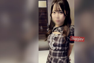 FC2PPV 4704517 撮影中にこっそりピースしちゃう女を言葉巧みに連れ込み生ハメしてきた