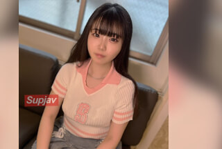 FC2PPV 4714332 【15迄990pt】【初撮】20歳148cm色白美尻　カラダの相性が良すぎて激ピストンセックス中に微笑む　【ダメ…】と言っても無視！ぴちょぴちょ小柄な膣奥に種付け
