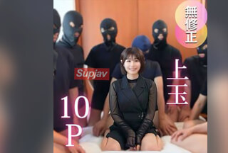 FC2PPV 4724092 3日間！半額！【複数】【10P】『上玉』再び。可愛いビジュアルからは想像もつかない、大人数に興奮を覚える黒髪鉄板.女.良。口内/腹出し/中出し10射精