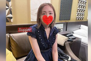 FC2PPV 4728487 Suzu-San, A Nursery School Teacher, Rolls Her Eyes And Cums Over And Over ♡ "I Have A Troublesome Body," She Says, Her Petite Body Is So Sensitive That It Convulses In Orgasm ♡