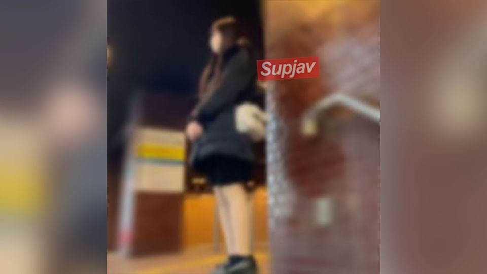 FC2PPV 4729401 ※25日まで初回限定85％OFF※【無修正】【素人個撮】身バレ厳禁！！シロウト女◯大/生の性交記録