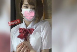 FC2PPV 4733919 【着床妊娠】18歳のショートカットの美●女とハメ撮り中出し！オジサン好きな美●女をイカセまくり！吸引名器の子宮口に大量中出し同時絶頂！妊娠不可避！