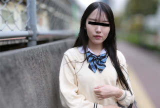 10musume 天然むすめ 081425_01 制服娘を電車でイタズラ 山下もえか