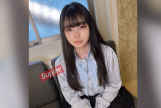 FC2PPV 4745683 [截止9月9日：990pt] 20岁，白皙绝美的裸体服饰店店员。“我最近和男朋友分手了……”她爱液四溢，随着强烈的抽插而疯狂高潮。在她超级敏感、湿润的阴户中中出。