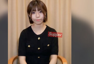FC2PPV 4770251 【無】身長150㎝でスレンダーな可愛い小柄女性⤴常に笑顔で楽しそうにチ〇コを握ってくる姿がとてもいい！クスコ内部観察　嬉しそうにゴックンと中だし※特典高画質