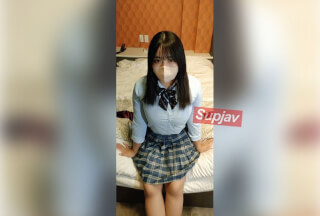 [Reducing Mosaic]FC2PPV 4772072 [Sex-Addicted 18-Year-Old] A Perverted 18-Year-Old Licks The Sperm That Was Creampied. Masturbates And Squirts Before Getting A Creampie In Her Dripping Wet Pussy.