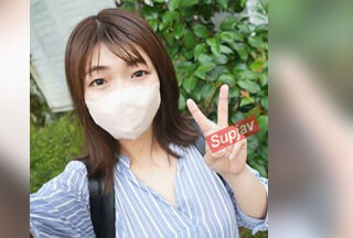 FC2PPV 4765800 26まで990pt【美人妻&ボ乳】【初】コ持ち人妻が巨根男にお悩み相談「中に出してください~♡」夫に内緒で他人棒と濃厚中出しセックス♡