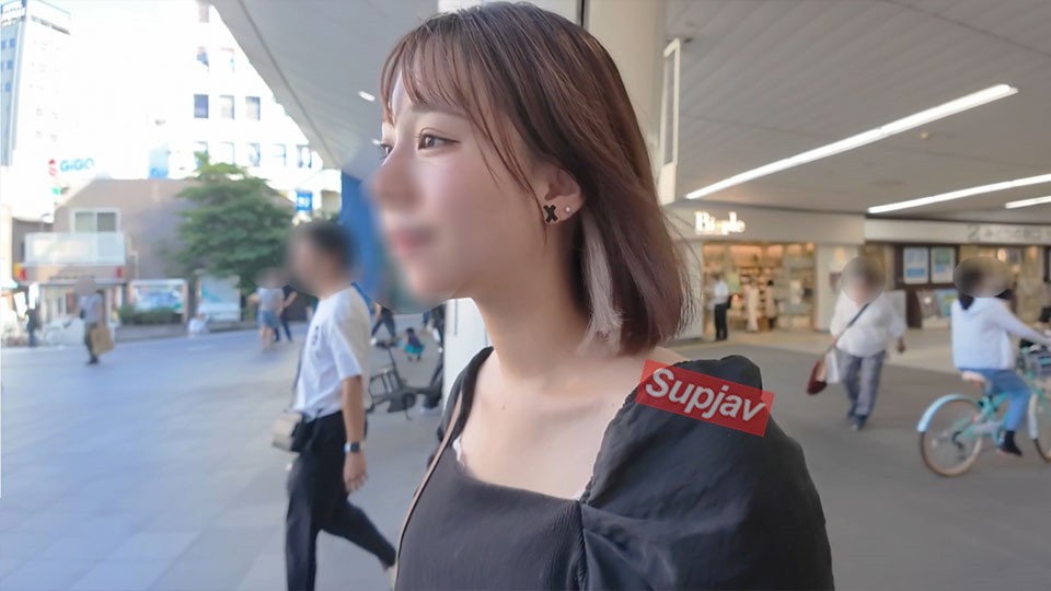 FC2PPV 4768553 14日まで990pt!!【初】Fカップ(MARCH)美女「居*屋の給料では足りなくて…」学費の為コウ額バイトへ応募
