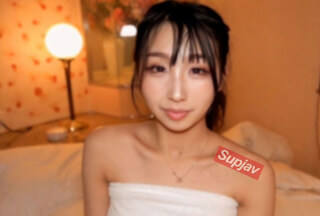 FC2PPV 4776828 [无码] 她又回来了！这位美丽的日本女性脸部全乱了，她的阿黑颜是最棒的！她安静时气质优雅，但一旦谈到性，她就会变成一个彻头彻尾的变态！她张大嘴巴伸出舌头的表情真是太棒了！颜射、吞咽和中出。*额外内容：高清视频。