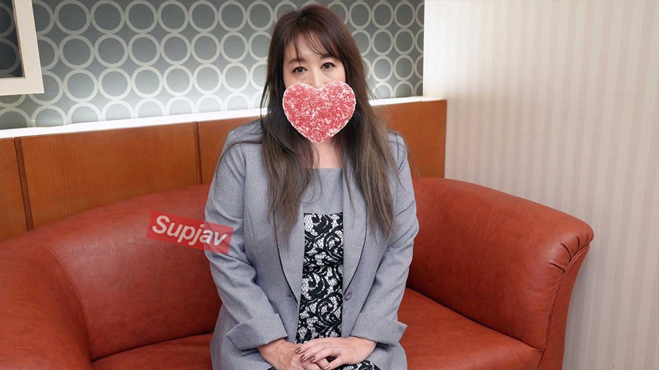 FC2PPV-4782803（高清加分，露脸，无码）50多岁熟女妻子采访POV