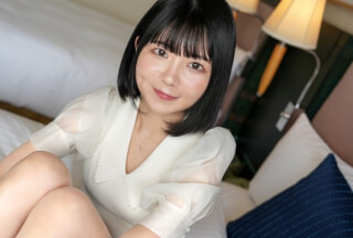 SIRO-5557 Such An Innocent-Looking Girl!? This Short-Haired Beauty Loves Big, Hard Cocks! The More Miyuri, With Her Masochistic Personality, Gets Fucked, The More Her Heart Beats!! [First Shoot] Applying For AV Online → AV Experience Shoot 2442