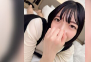 FC2PPV 4799450 喷水♡ 白皙肌肤♡ 未公开/◯./ 科学老师的粉嫩小穴♡ 科学老师/生肉Sae酱♡ 最后持续呻吟并乞求内射♡ 可能不会持续太久……