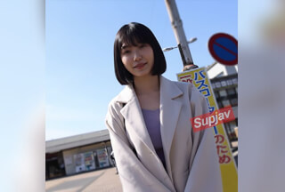 FC2PPV 4804125 【初撮り】新婚人妻かれん28歳♡結婚1年で週1セックスに激減…旦那を**て不倫ハメ撮り！うずく若妻マンコが他人棒でイキ狂い顔に大量顔射で完全堕ち♡ [有]