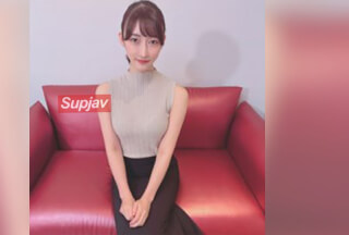 FC2PPV 4810346 【激レア】超大手上場企業で働く丸の内ＯＬの色白神乳スレンダーボディ。フェロモン溢れる美女のカラダに底辺男の精液を注ぎ込む。