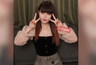 FC2PPV 4810702 Half Price Until The 1st [First Shoot] The Pure-Faced, Black-Haired Beauty (21) Who’s The Talk Of Okubo Park ★ A Neat, Miniskirted Family Restaurant Clerk Loses Her Mind In Her First AV And Creampies ♡