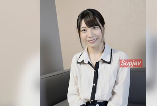 FC2PPV 4818475 『赤ちゃん欲しい！中に出して！』とイキ狂う可愛い彼女に遠慮なくの孕ませ中出し！