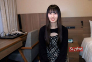 FC2PPV 4838166 【無】清楚系黒髪美女！ウルウルのお目目でずっと上目使いのフェラが可愛過ぎ！前髪パッツン！こんなに可愛いのに少し変態にゴックン　中だし　※特典高画質