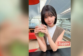 FC2PPV 4846605 結婚前にセフレだった貧乳スレンダーな人妻（２９）を地方から呼び出して3年ぶりのお久し再開おせっせ⇒性欲爆発でイキ潮噴射＆連続中出し『みなみ』 [有]