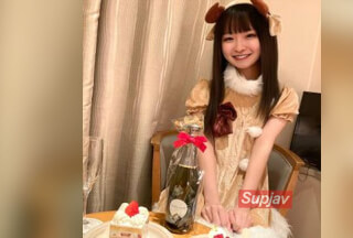 FC2PPV 4856530 Ayu-Chan Christmas Special! A Genius Cute Reindeer Swallows Cum In Her Mouth!