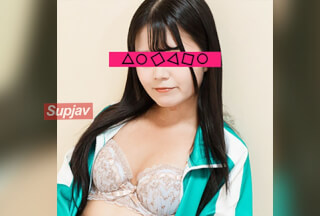 FC2PPV 4862966 【顔出し・無・中】22歳黒髪スレンダーJDが繰り出すローリング逆手ぬるぬる手コキでチンポ翻弄！竿と玉の徹底二点責めであえなく大放出!?