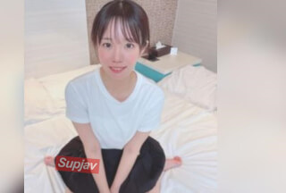 FC2PPV 4898094 【打倒スキピ！】圧倒的透明感の元本物アイドルの美女を口説くチンコの硬さ。俺の思い！ほとばしる精液と共に届け！